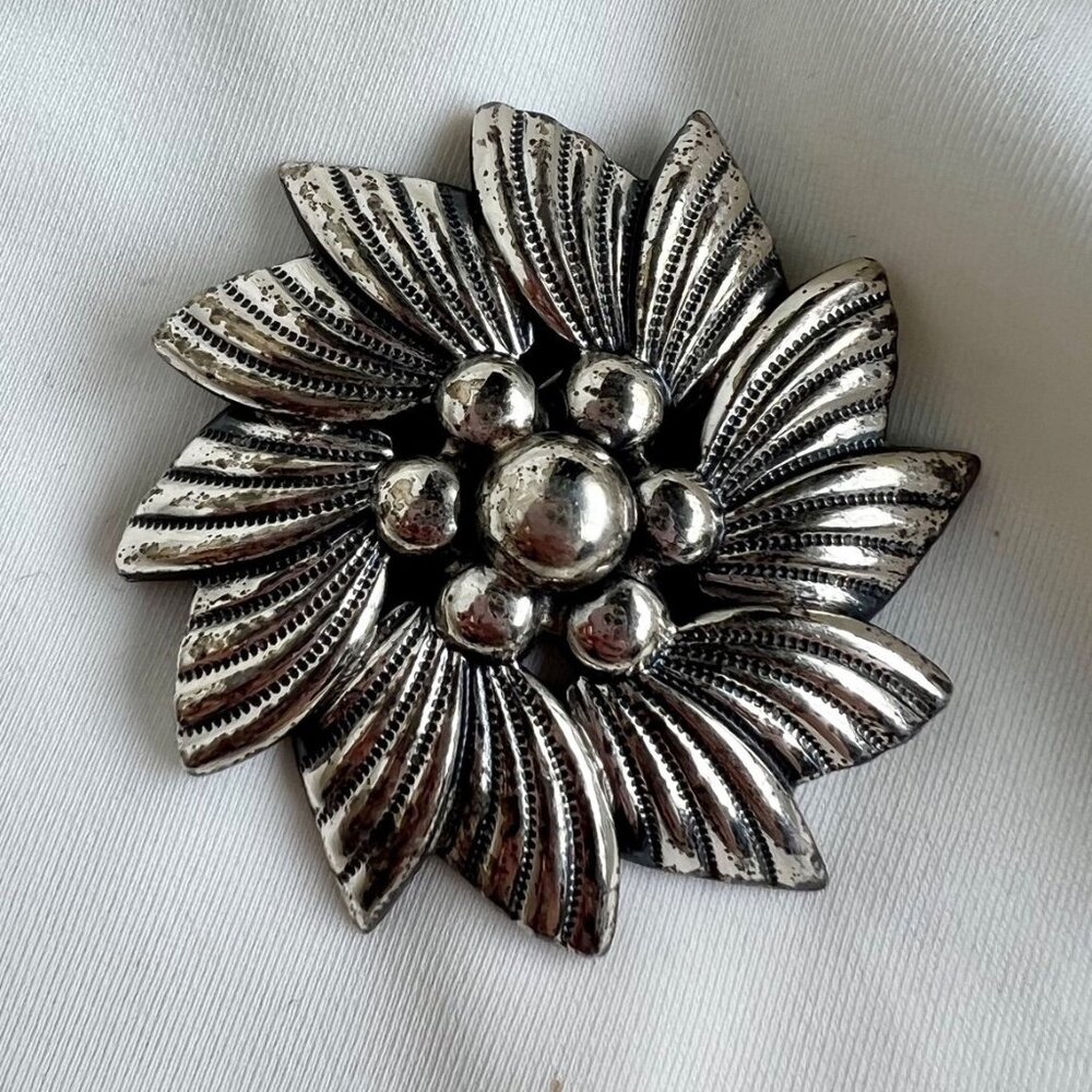 Vintage Dane Craft 925 Sterling Silver Flower Brooch